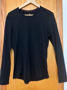 Segments 100% Merino Wool Black Long Sleeve Crew Neck Top Base layer Shirt Med